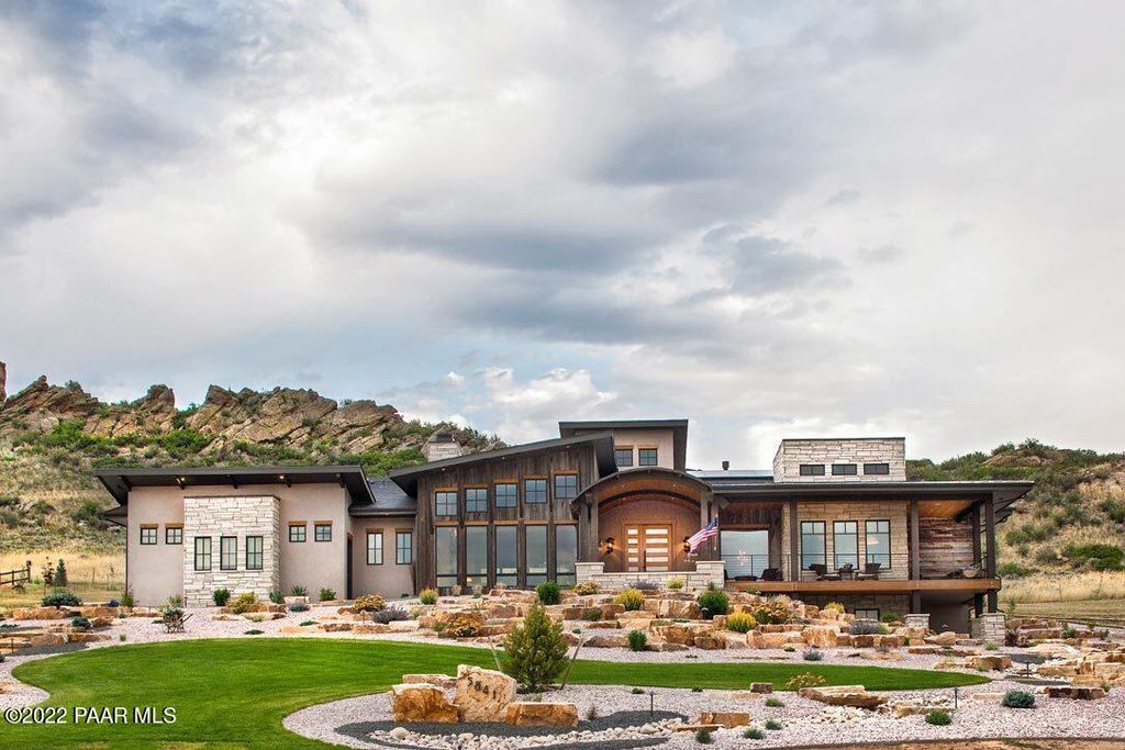 Photo of 2845 Granite Park Drive, Prescott, AZ 86305 (MLS # 1081310)