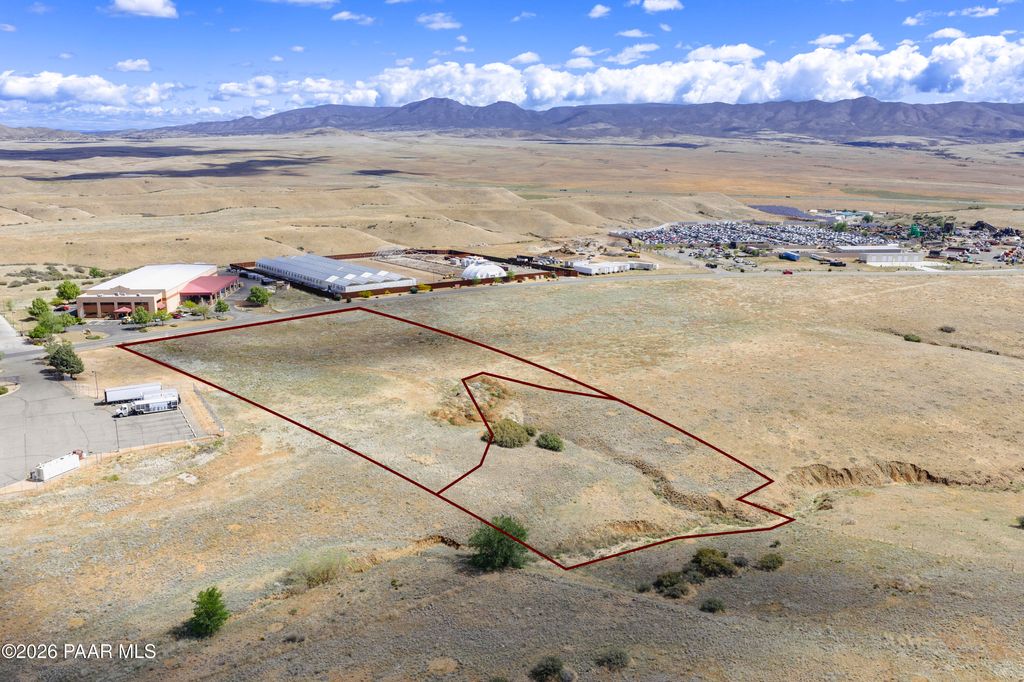 Photo of 10249 E Valley Road, Prescott Valley, AZ 86314 (MLS # 1081385)