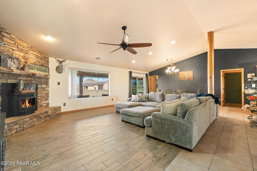 Photo of 16250 N Riding Horse Road, Chino Valley, AZ 86323 (MLS # 1080662)