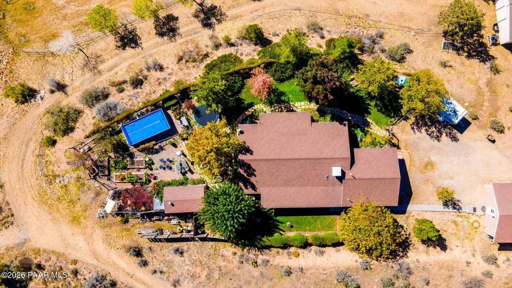 Photo of 17827 S Tawny Lane, Peeples Valley, AZ 86332 (MLS # 1079908)