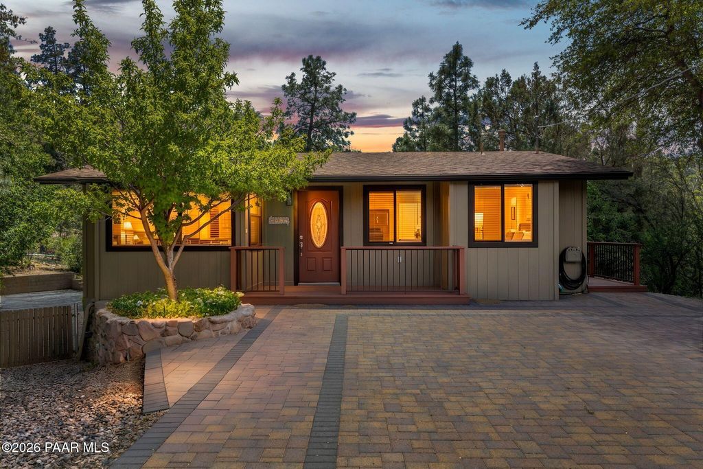 Photo of 2087 W Redwood Way, Prescott, AZ 86303 (MLS # 1081564)
