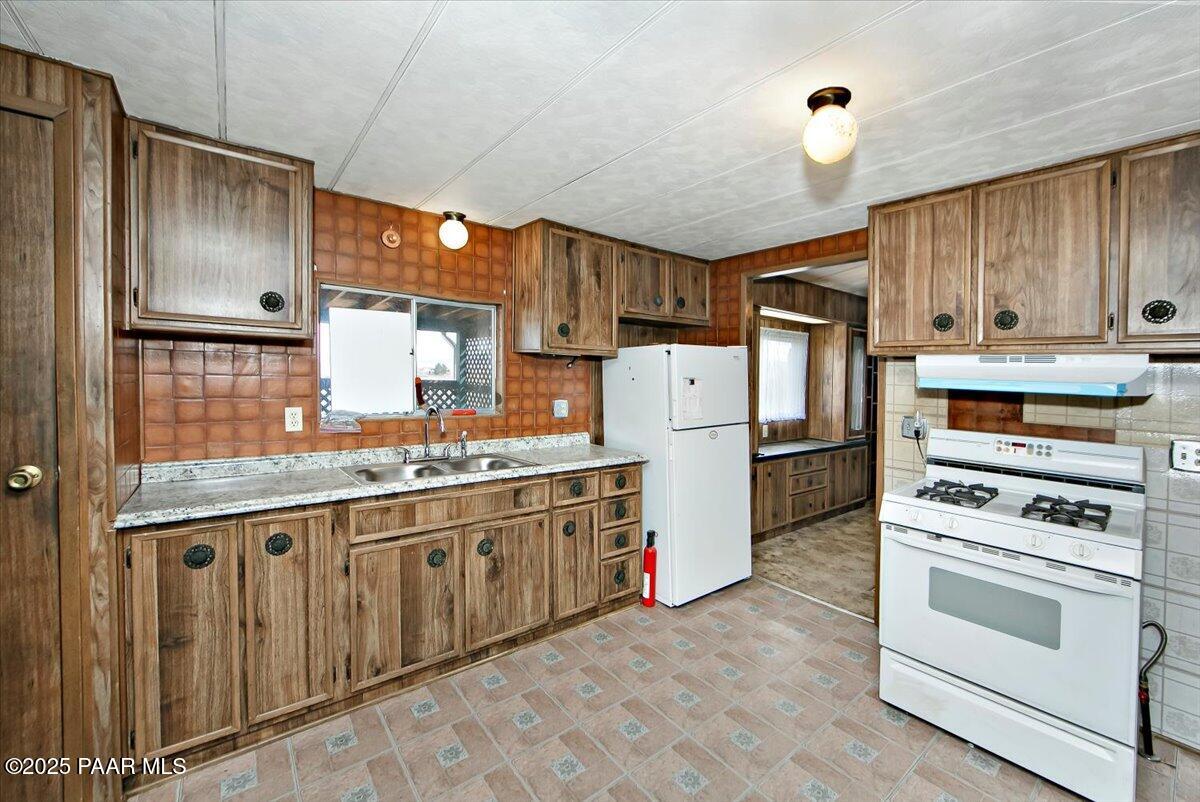 10000 E Cranberry Road