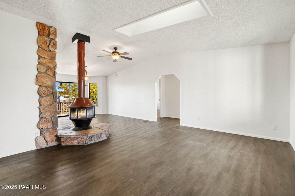 Photo of 4649 N Agua Fria Drive, Prescott Valley, AZ 86314 (MLS # 1077719)