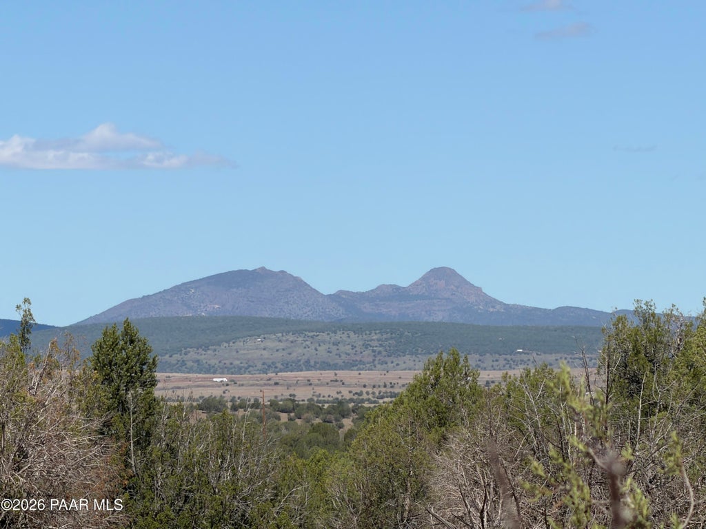 Photo of 79 W Friendship Road, Ash Fork, AZ 86320 (MLS # 1085850)