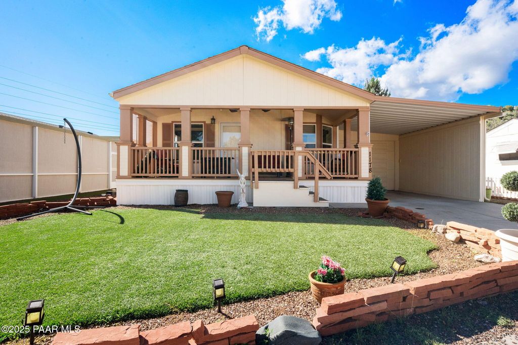 Photo of 1178 Rafter 11 Circle, Prescott Valley, AZ 86327 (MLS # 1076882)