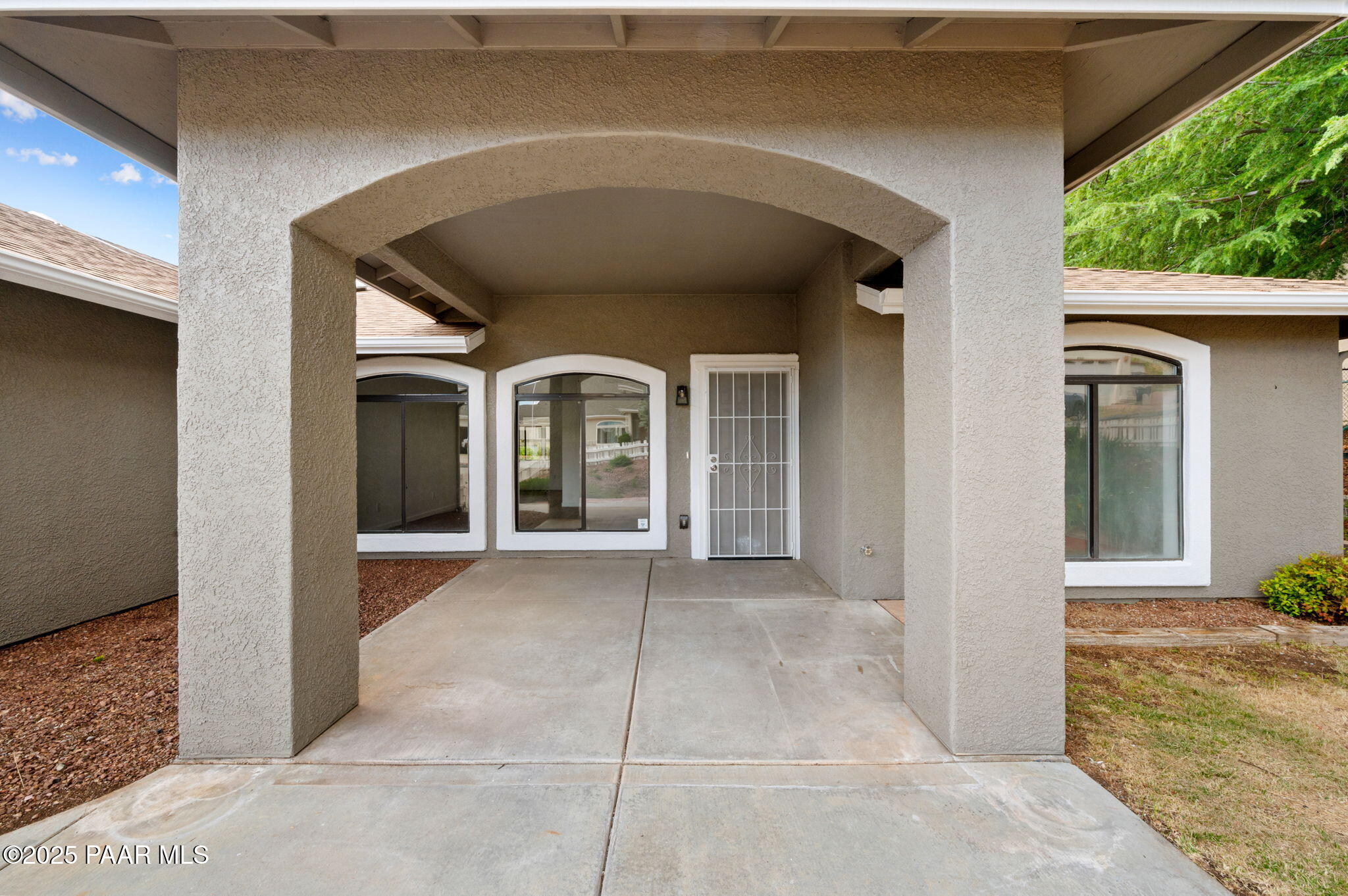 1242 N Oxbow Drive