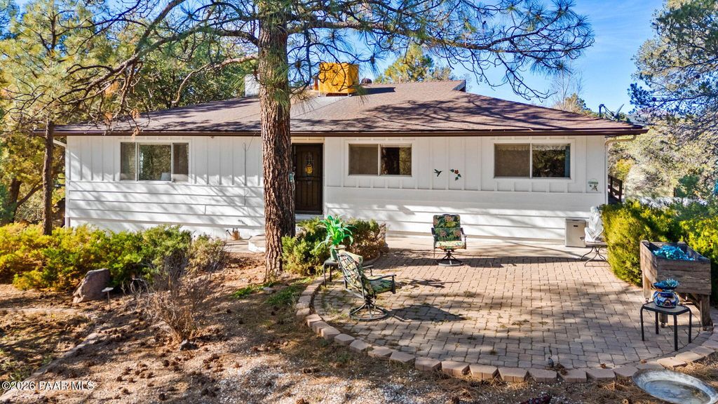 Photo of 1210 W Sylvan Drive, Prescott, AZ 86305 (MLS # 1078626)