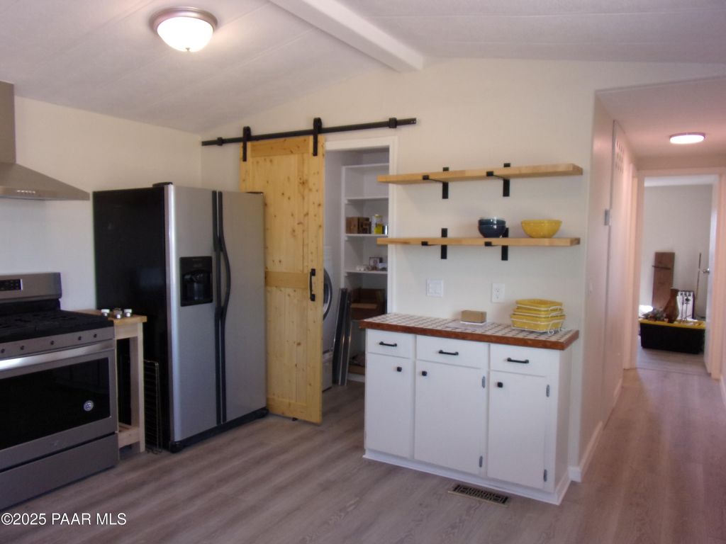 Photo of 1180 Bucky Oneill Drive, Chino Valley, AZ 86323 (MLS # 1077042)