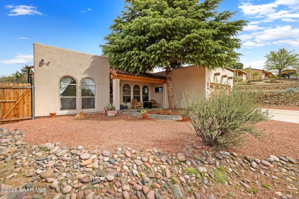 Photo of 5491 N Roadrunner Drive, Prescott Valley, AZ 86314 (MLS # 1080761)