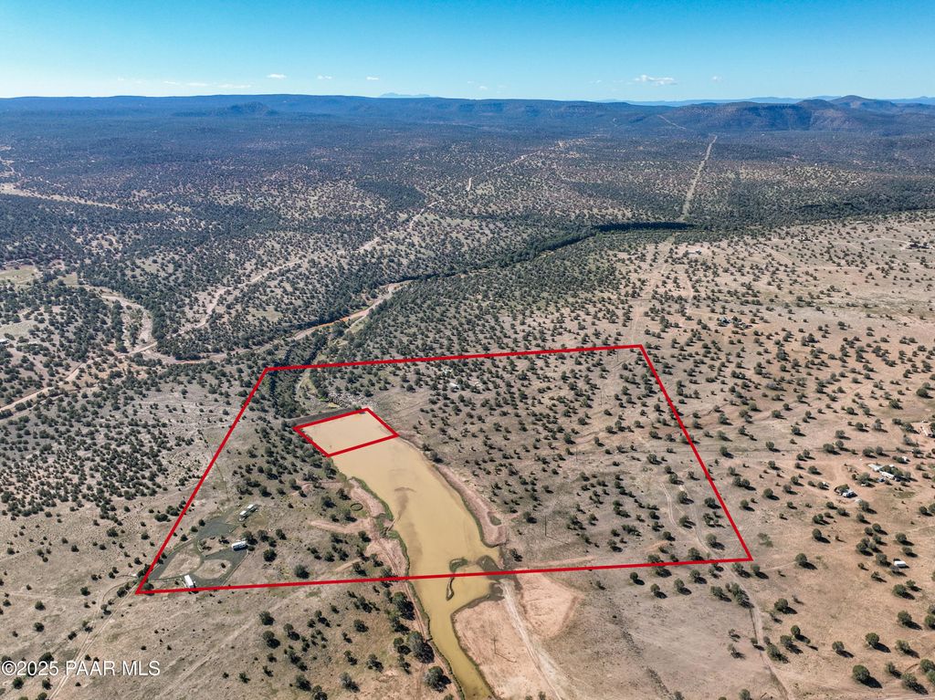 Photo of 0 Stockman&#39;S Road, Ash Fork, AZ 86320 (MLS # 1076959)