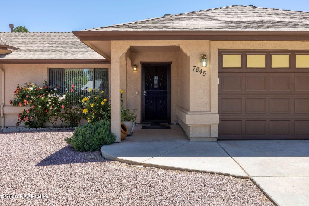Photo of 7845 E Larkspur Lane, Prescott Valley, AZ 86314 (MLS # 1081840)