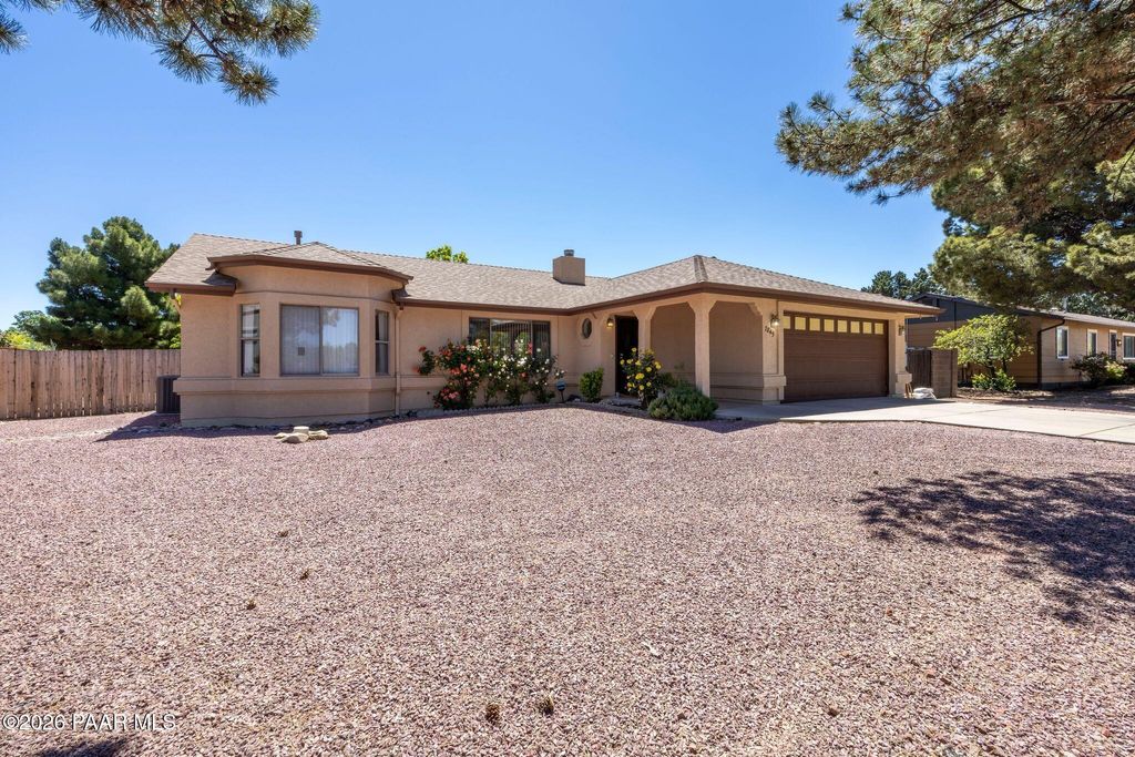 Photo of 7845 E Larkspur Lane, Prescott Valley, AZ 86314 (MLS # 1081840)