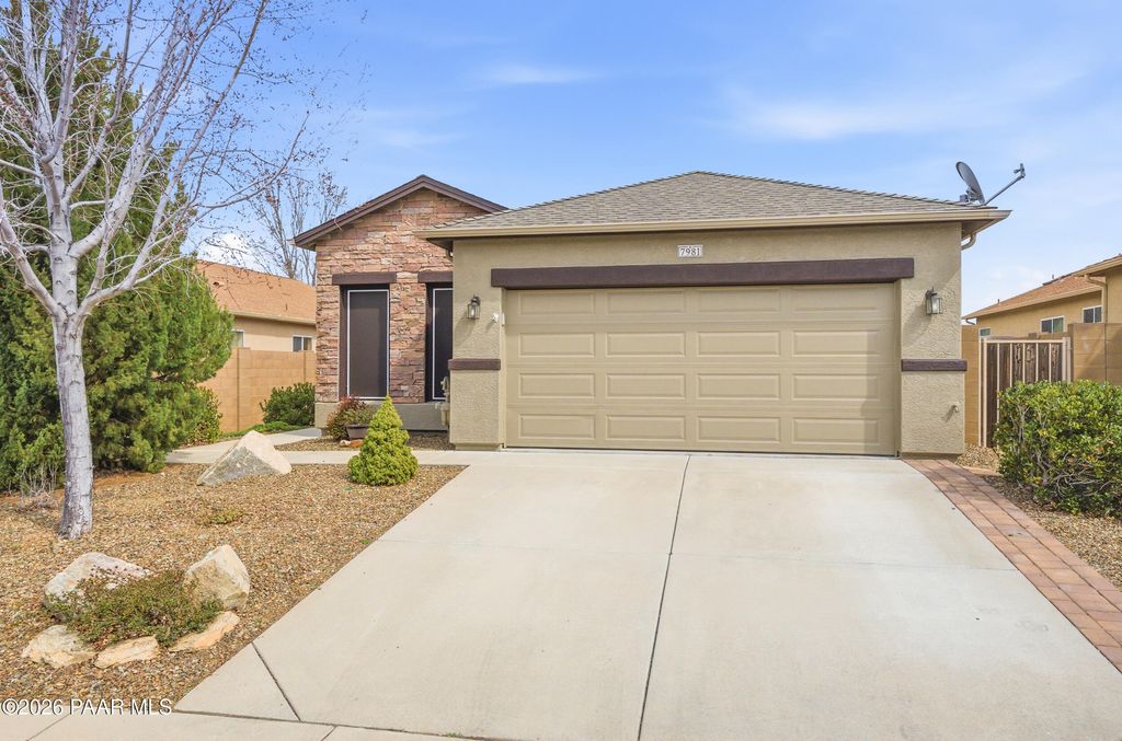 Photo of 7981 N Paradise Canyon Lane, Prescott Valley, AZ 86315 (MLS # 1080156)