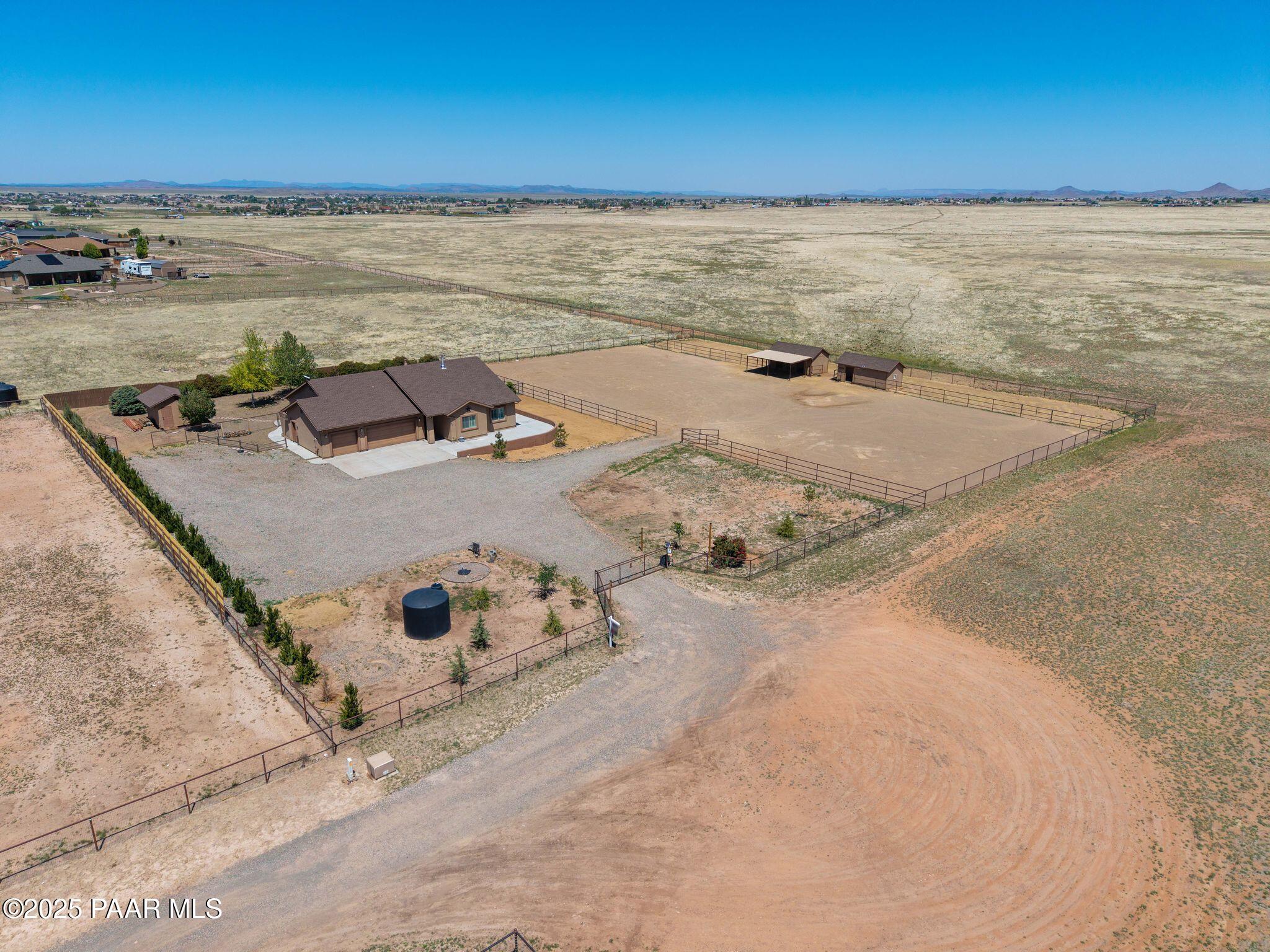 8950 N Calico Cat Trail