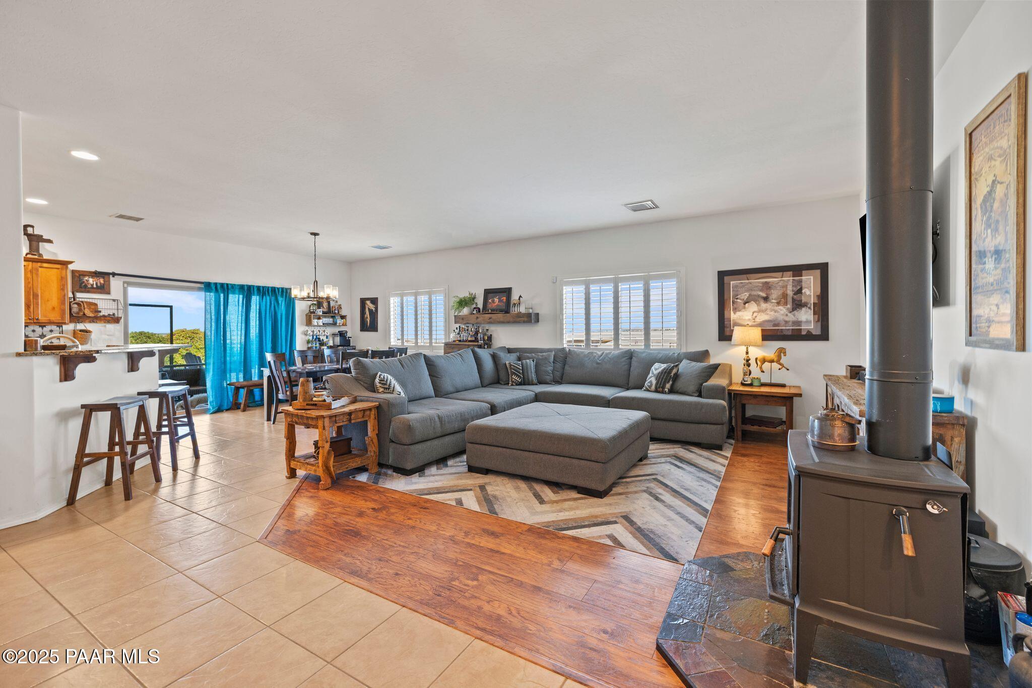 8950 N Calico Cat Trail