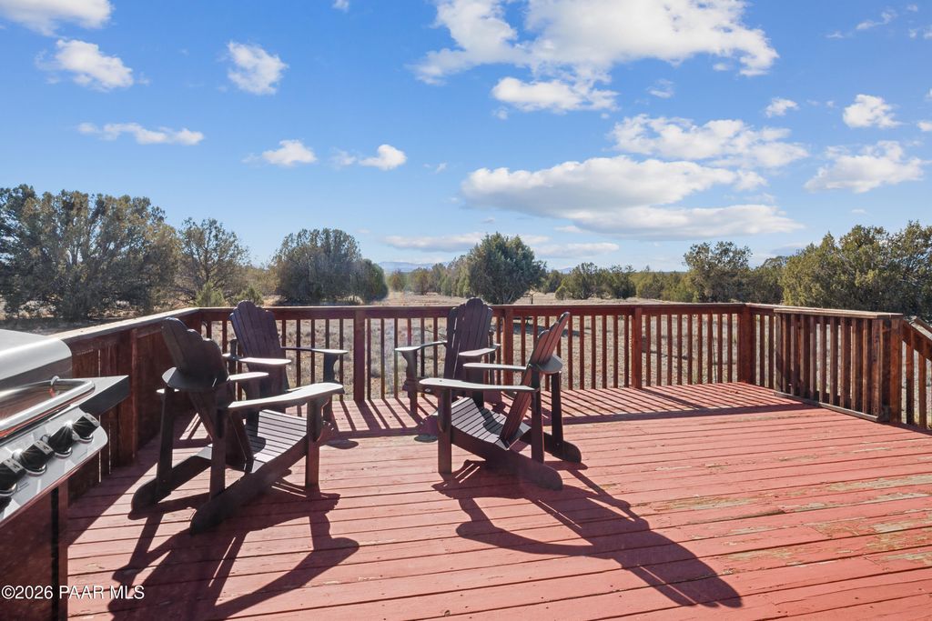 Photo of 38236 W Howling Coyote Road, Seligman, AZ 86337 (MLS # 1079176)