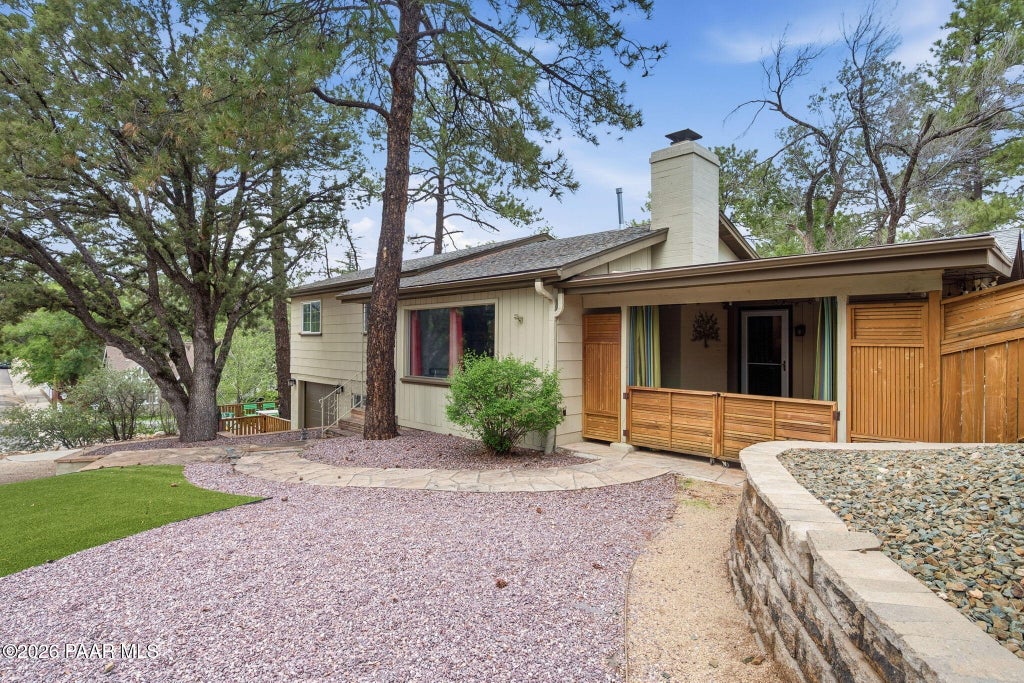 Photo of 550 N Hassayampa Drive, Prescott, AZ 86303 (MLS # 1083903)