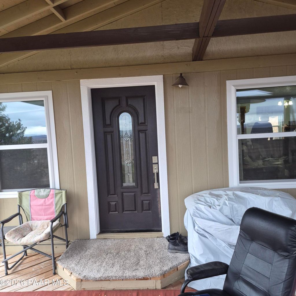 Photo of 54310 Paint Brush Lane, Seligman, AZ 86337 (MLS # 1079972)