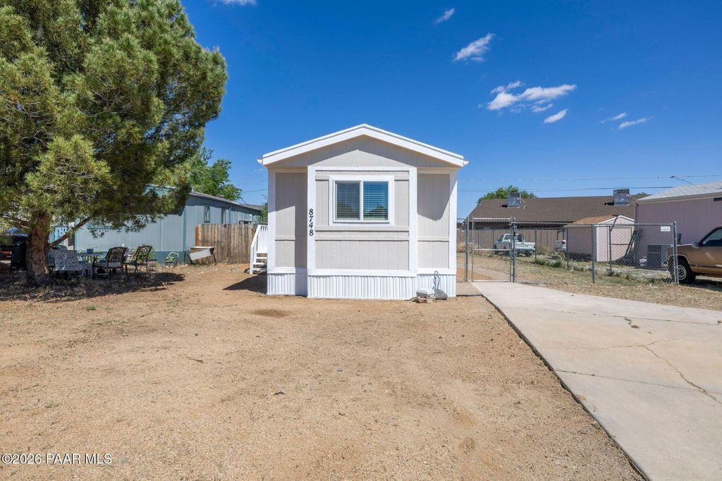 Photo of 8748 E Tracy Drive, Prescott Valley, AZ 86314 (MLS # 1082046)