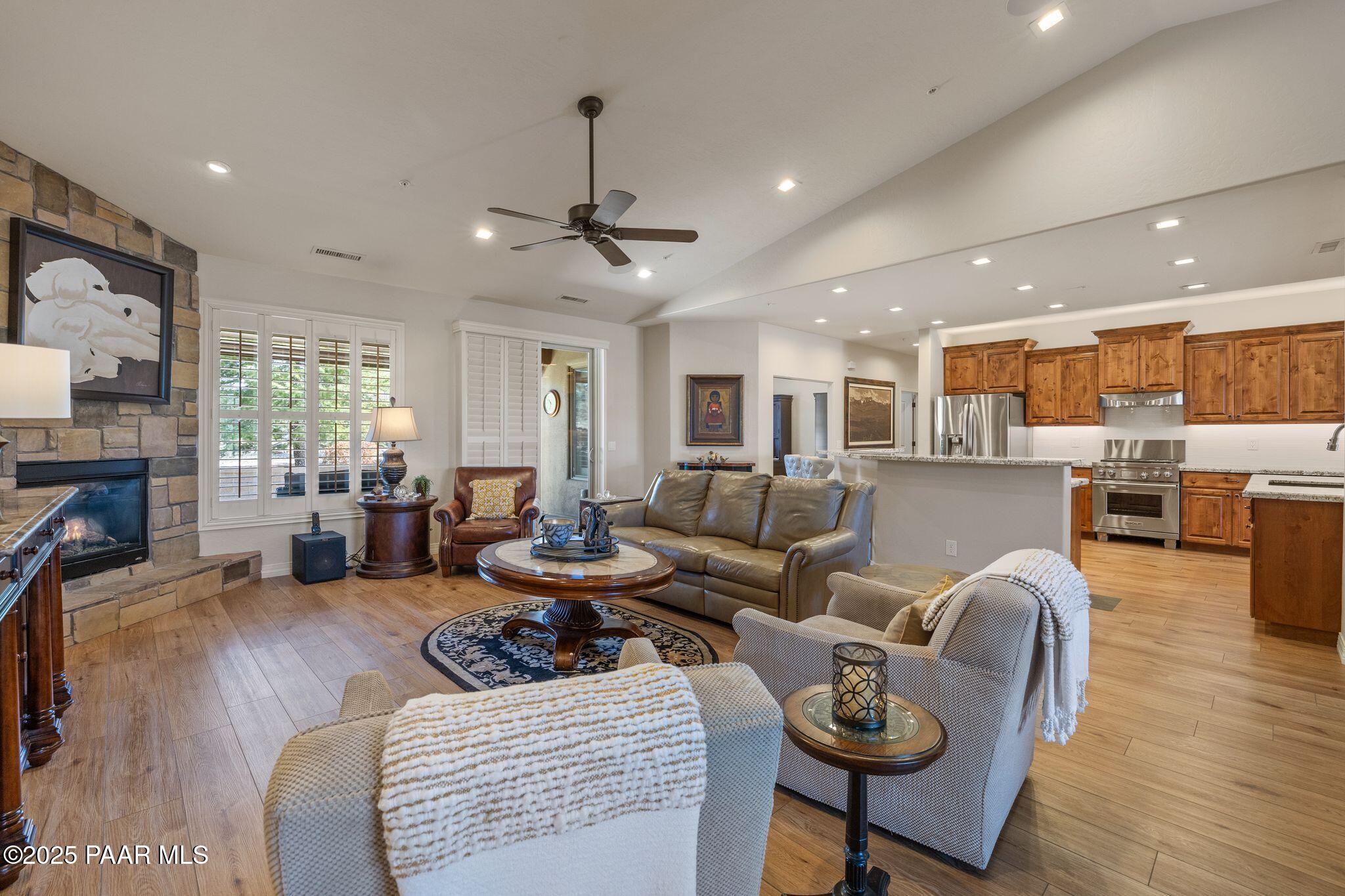 3425 Clearwater Drive