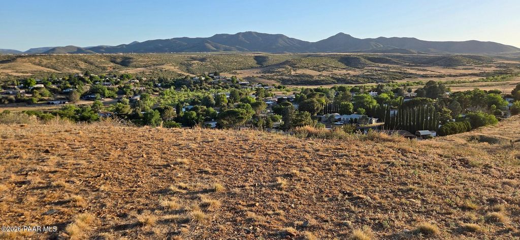 Photo of 1418 N Fiesta Lane, Dewey-Humboldt, AZ 86327 (MLS # 1082310)