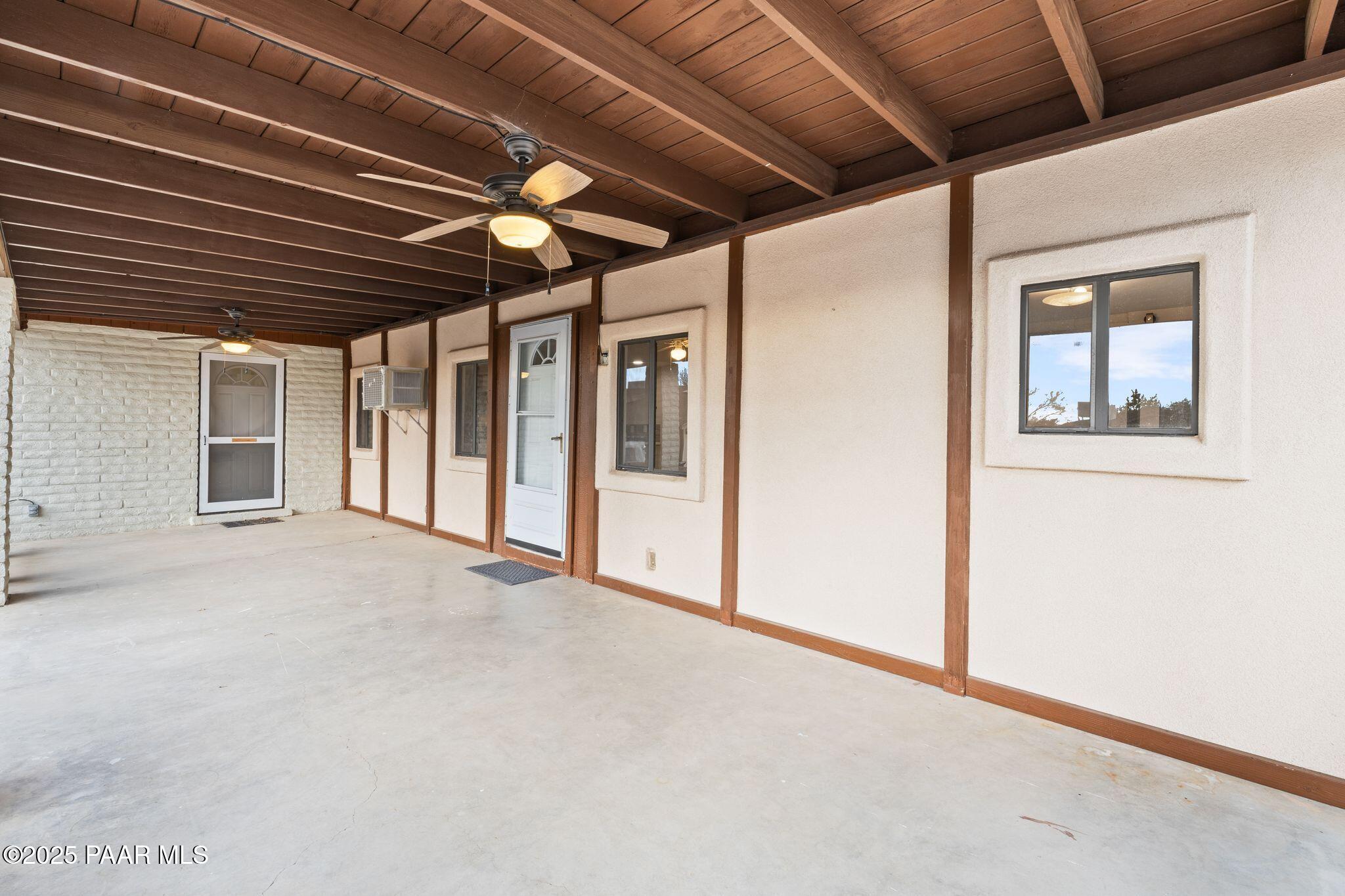 10219 E Manzanita Trail