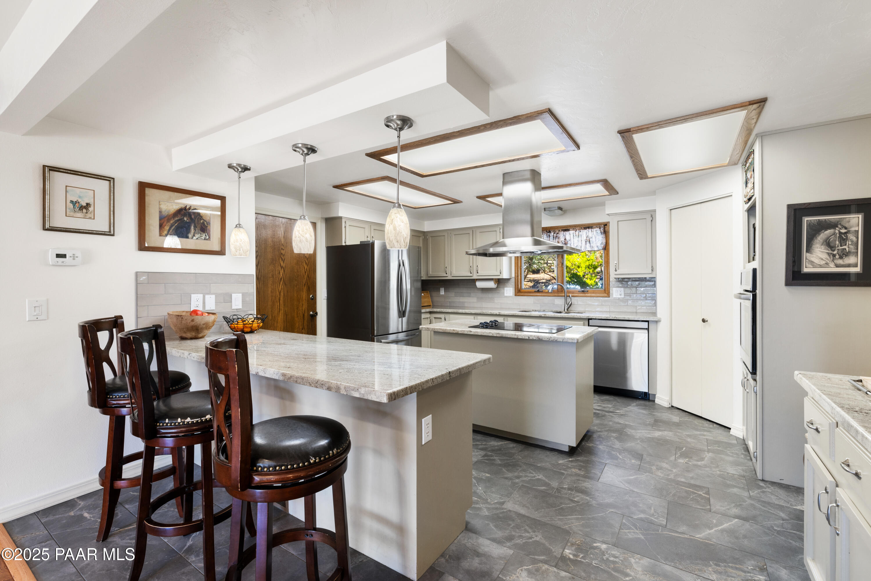 11 Highland Terrace