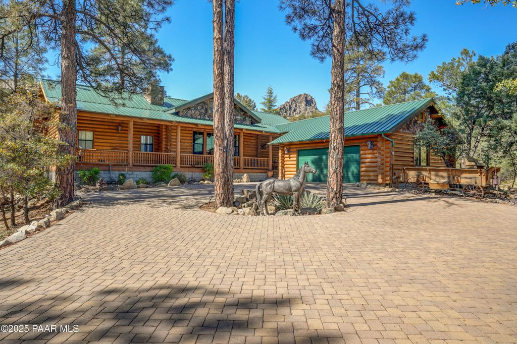 Photo of 1338 Sierry Peaks Drive, Prescott, AZ 86305 (MLS # 1076448)