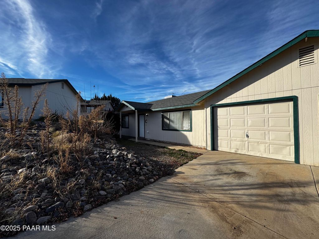 Photo of 3812 N Tani Road #C, Prescott Valley, AZ 86314 (MLS # 1078390)
