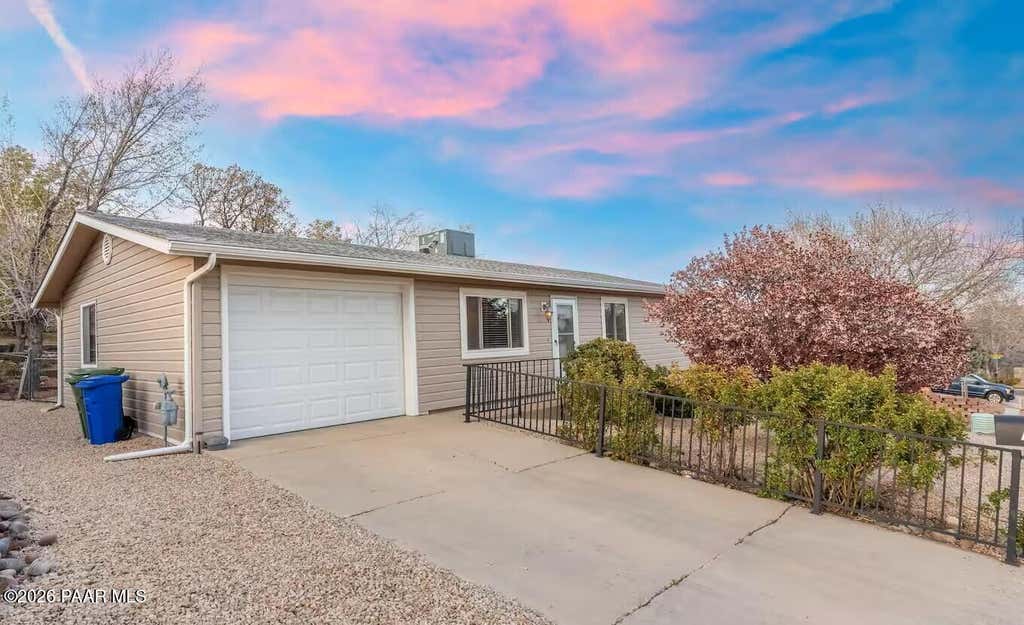 Photo of 368 W Rosser Street, Prescott, AZ 86301 (MLS # 1084502)