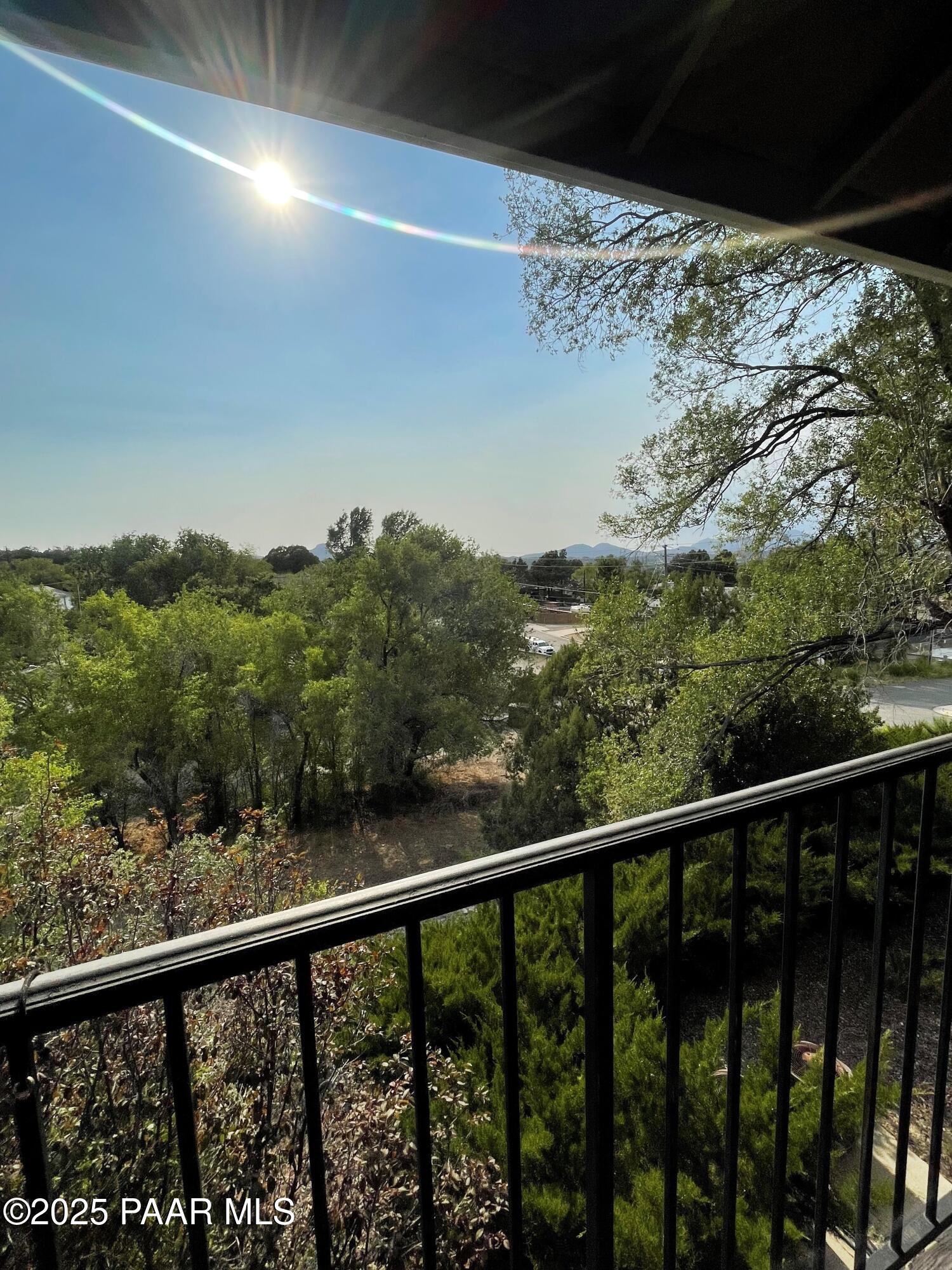 1001 E Goodwin Street 204