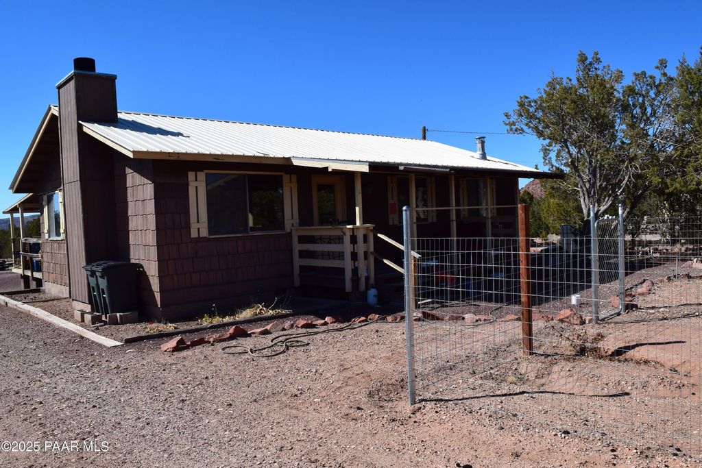 Photo of 25633 El Dorado Drive, Seligman, AZ 86337 (MLS # 1079745)