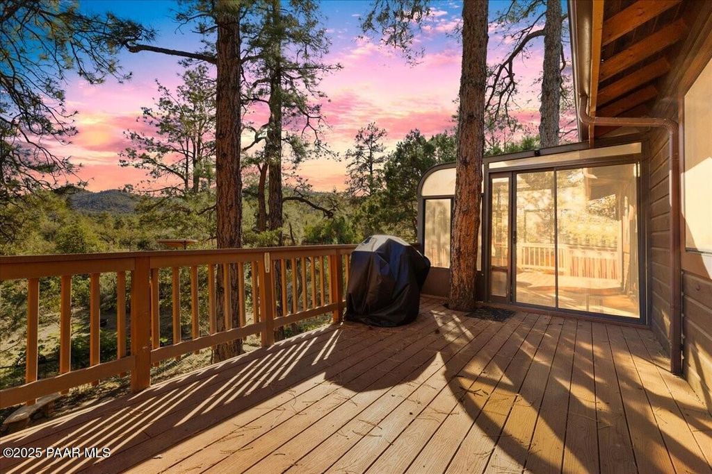 Photo of 1713 Broken Arrow Drive, Prescott, AZ 86303 (MLS # 1077485)