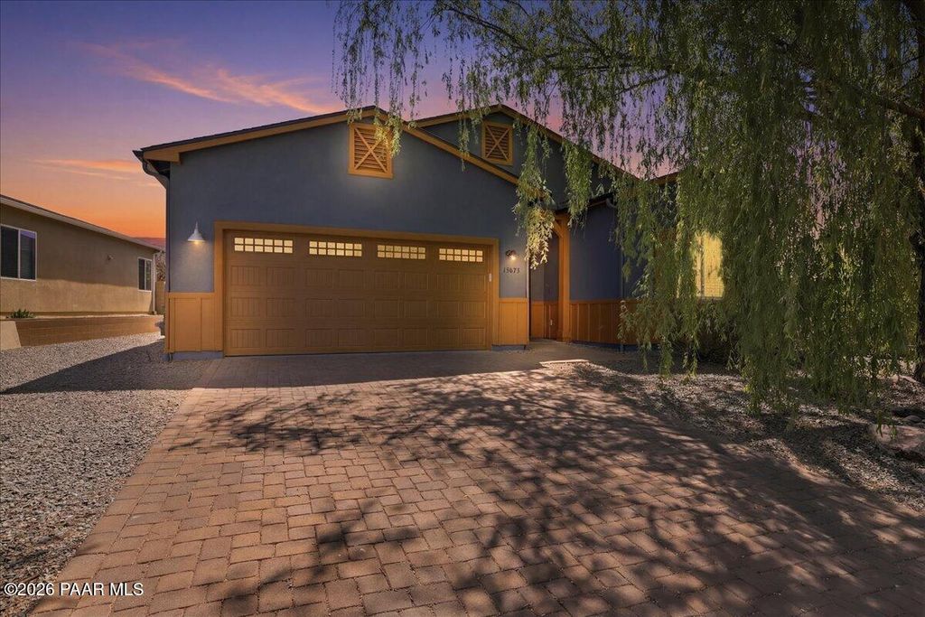 Photo of 13075 E Gonzalez Street, Prescott Valley, AZ 86327 (MLS # 1081052)