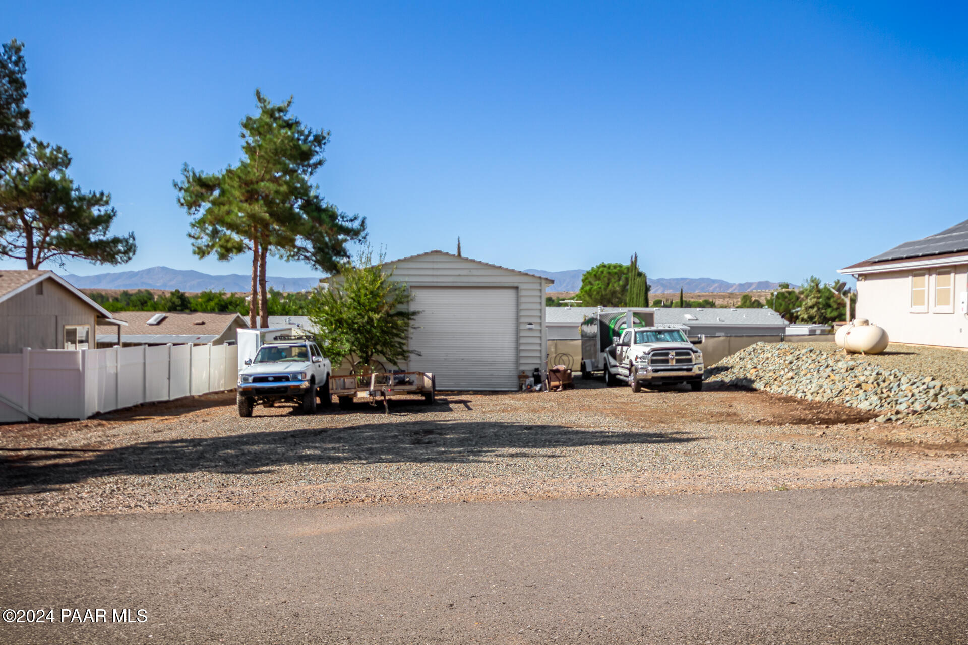17475 E Jackrabbit Road