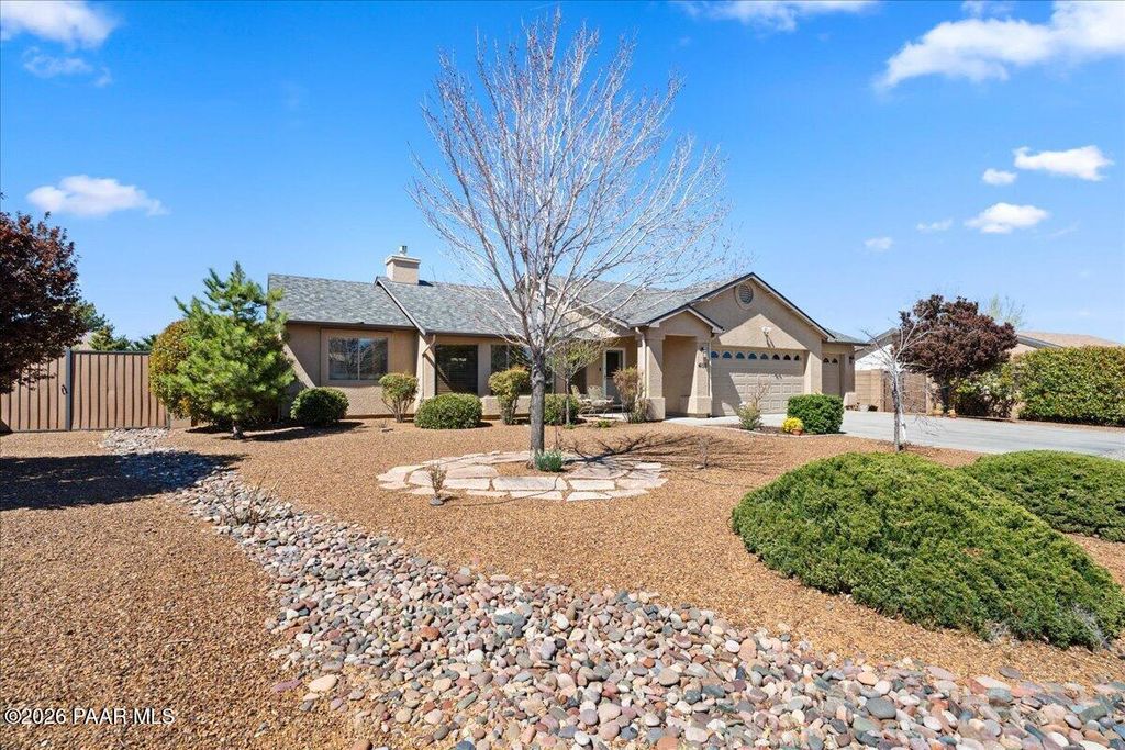 Photo of 4100 N Fiesta Way, Prescott Valley, AZ 86314 (MLS # 1080505)