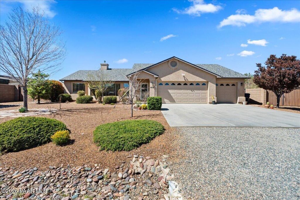 Photo of 4100 N Fiesta Way, Prescott Valley, AZ 86314 (MLS # 1080505)