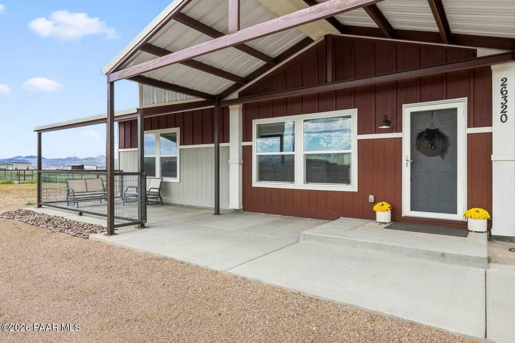 Photo of 26320 N Vineyard Lane, Paulden, AZ 86334 (MLS # 1084590)