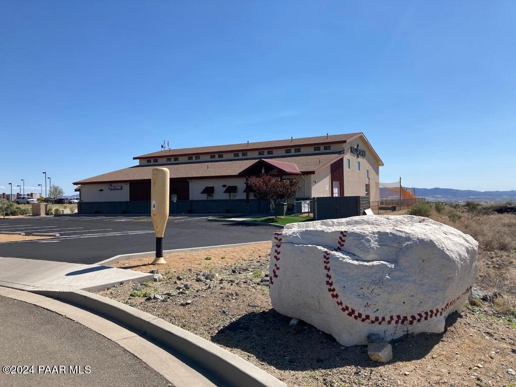 2555 N Crownpointe Drive
