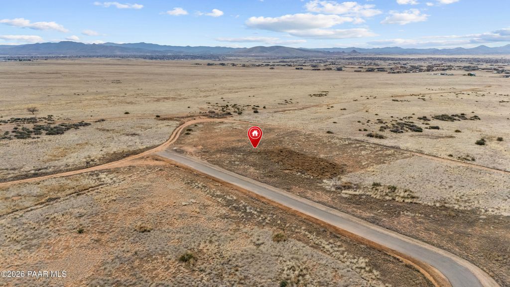 Photo of 9084 N Harvest Sun Lane, Prescott Valley, AZ 86315 (MLS # 1079612)