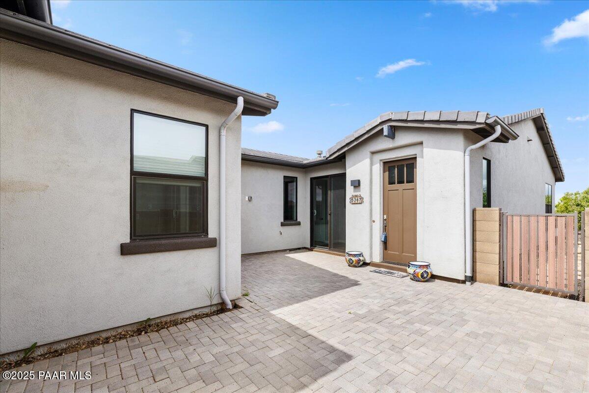 5367 Crescent Edge Drive