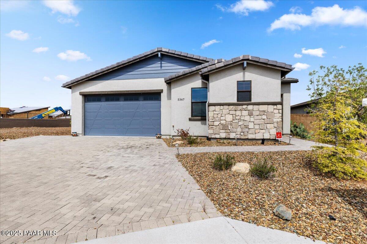 5367 Crescent Edge Drive