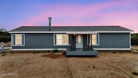 585 N Old Coach Trail Dewey-Humboldt AZ 86327
