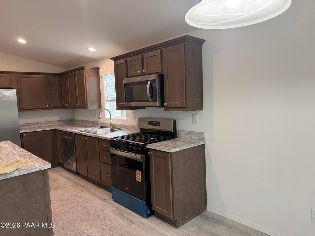 Photo of 380 W Venice Way, Paulden, AZ 86334 (MLS # 1083864)