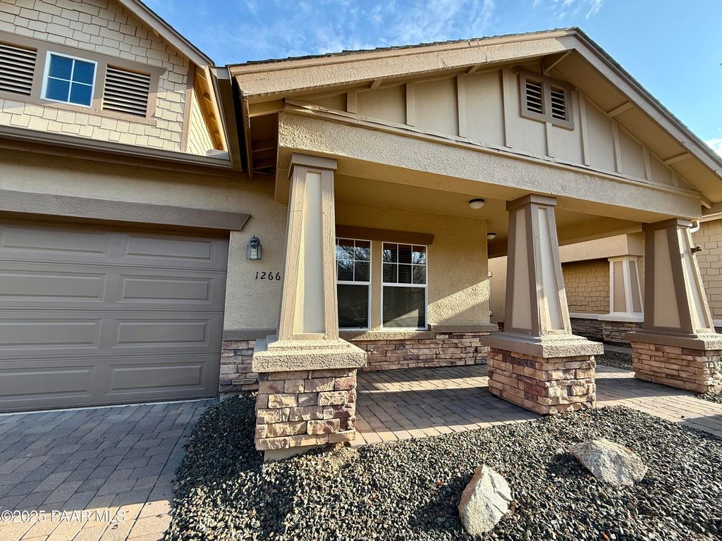 Photo of 12668 E Viento Street, Dewey-Humboldt, AZ 86327 (MLS # 1077241)