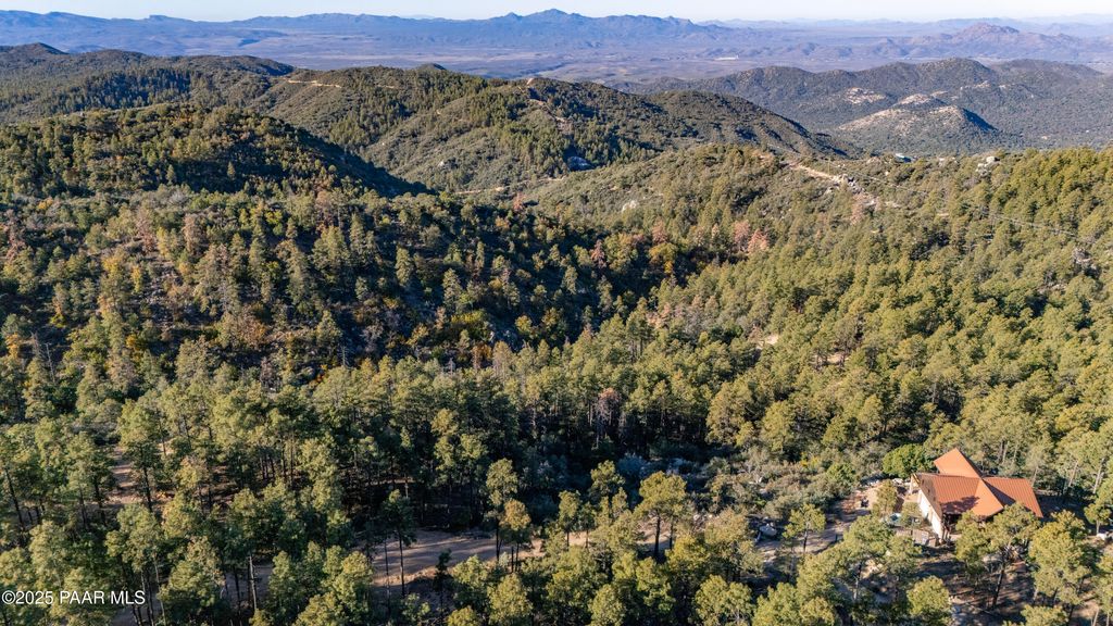 Photo of 3625 S Tanager Ridge Way, Prescott, AZ 86303 (MLS # 1077443)