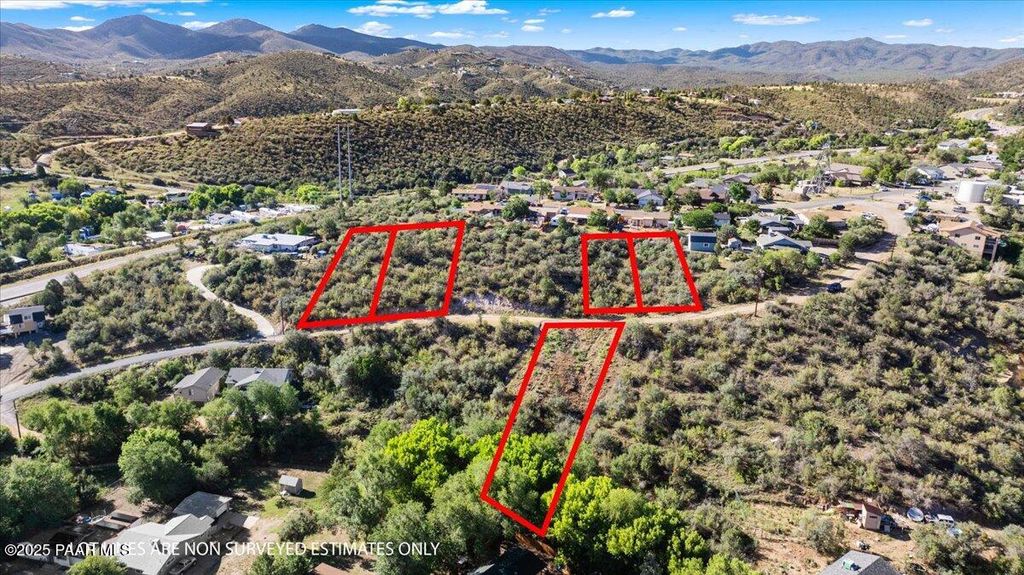 Photo of 1627 N Emerald Drive, Prescott, AZ 86301 (MLS # 1076408)