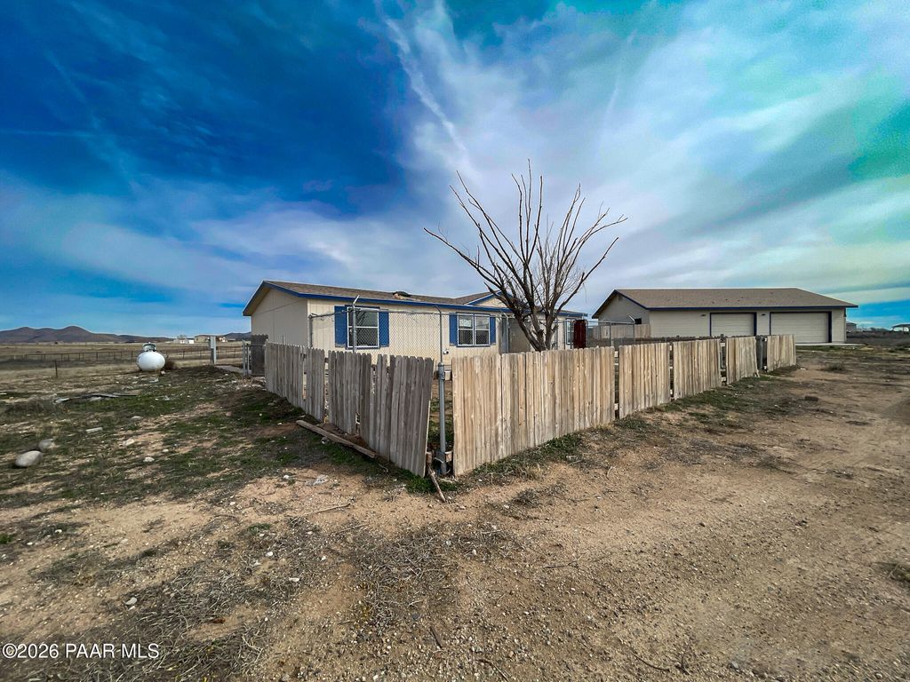 Photo of 7525 E Fletcher Street, Prescott Valley, AZ 86315 (MLS # 1079392)