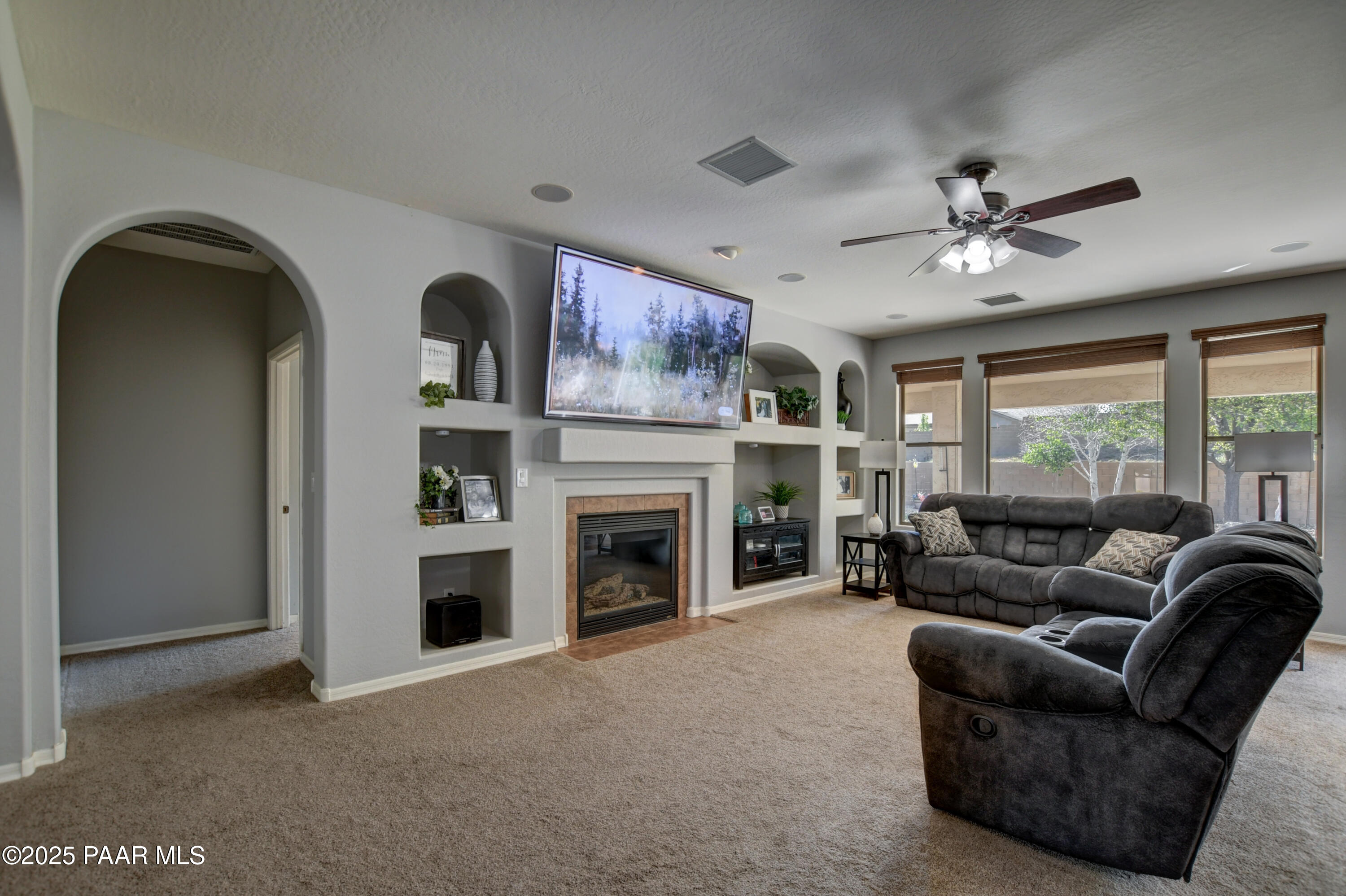 1527 Bainbridge Lane