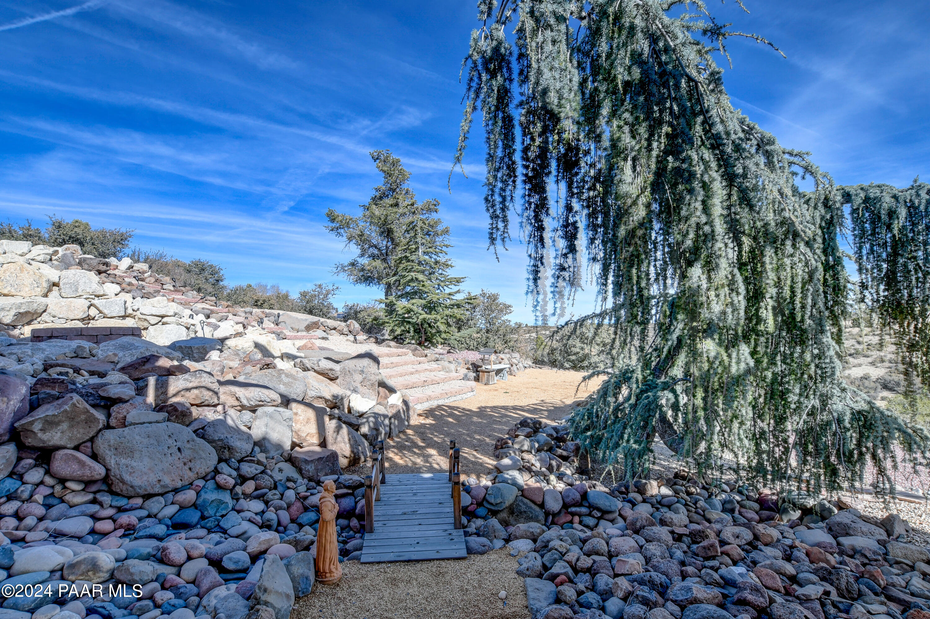 Prescott, Arizona 86305, United States, 5 Bedrooms Bedrooms, ,3 BathroomsBathrooms,Residential,Pending,56415